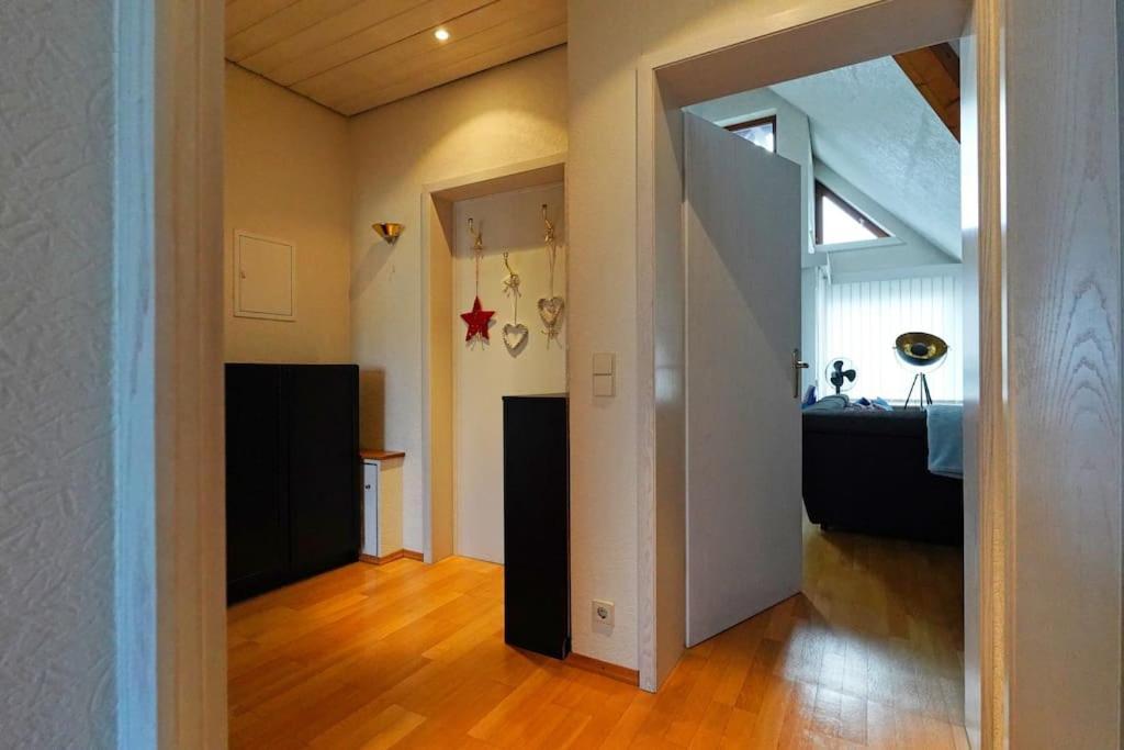 Apartment Grosse, Helle Fuer Bis Zu 6 Personen *