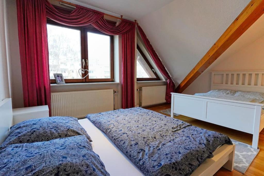 Grosse, Helle Fuer Bis Zu 6 Personen Apartment